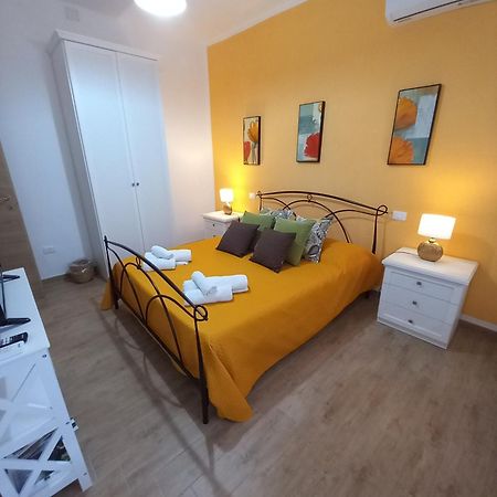 Divina Cuspide Bed and Breakfast Guspini Buitenkant foto