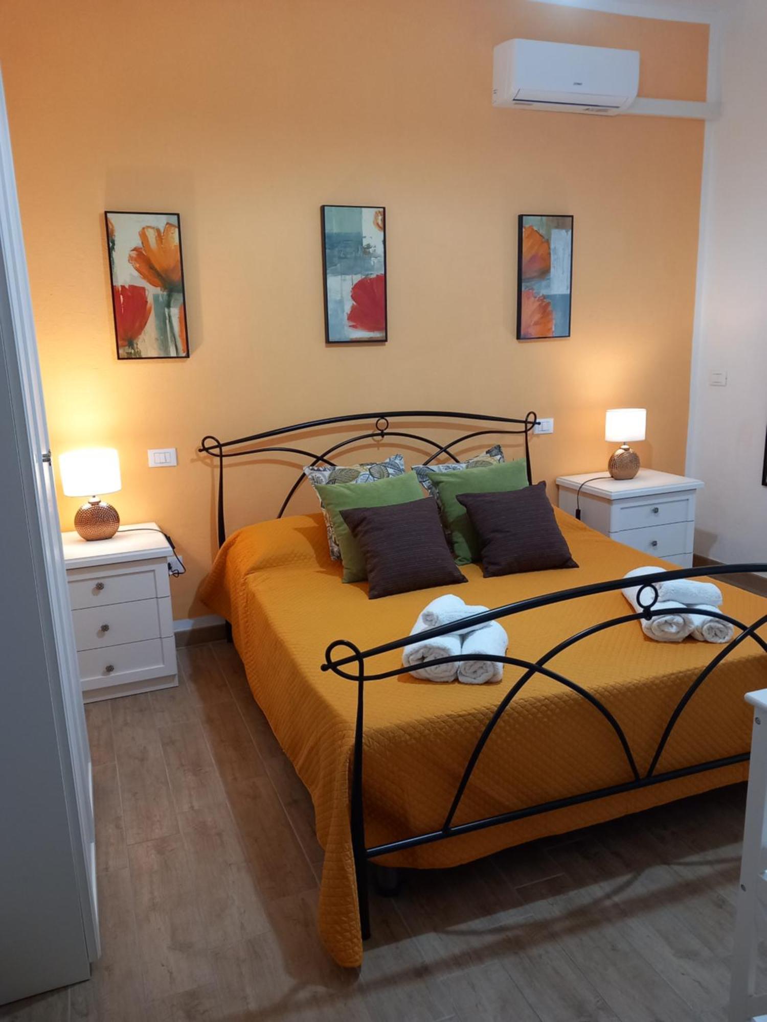 Divina Cuspide Bed and Breakfast Guspini Buitenkant foto